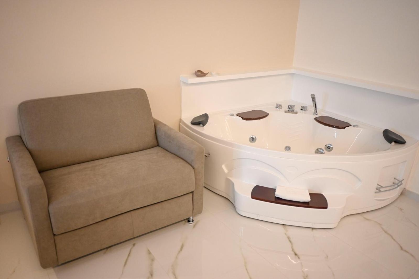 קנוסה די פוליה Principe Boemondo Luxury Room מראה חיצוני תמונה